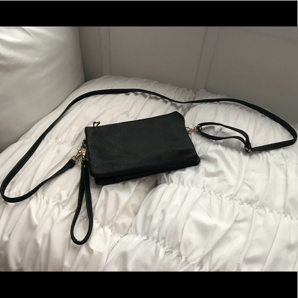 Crossbody/Wrislet!